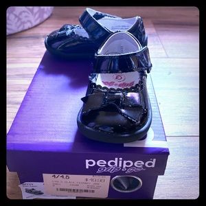 Pediped Black Patent Leather Mary Jane sz 4/4.5T